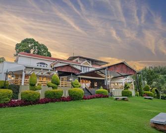 ستيرلينج كوداي ليك - كودايكانال - مبنى