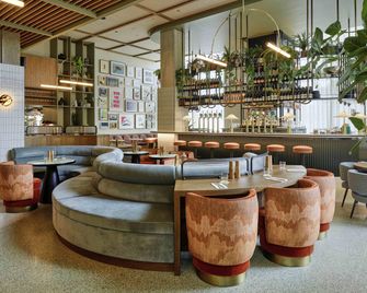 Tribe London Canary Wharf - London - Bar