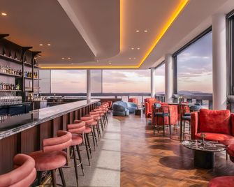 فوكو جوسفورد باي آيتش جي - غوسفورد - بار