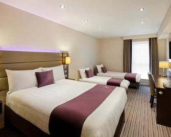 Premier Inn Rhuddlan - Rhuddlan - Спальня