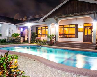 Mahogany Lodge, Cantonments - Accra - Pool