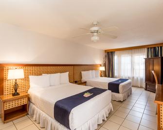 Caribbean Palm Village Resort - Noord