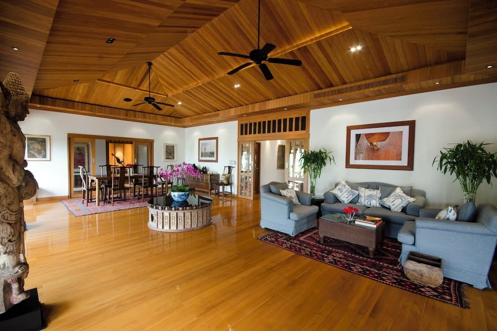 با ساك تونج