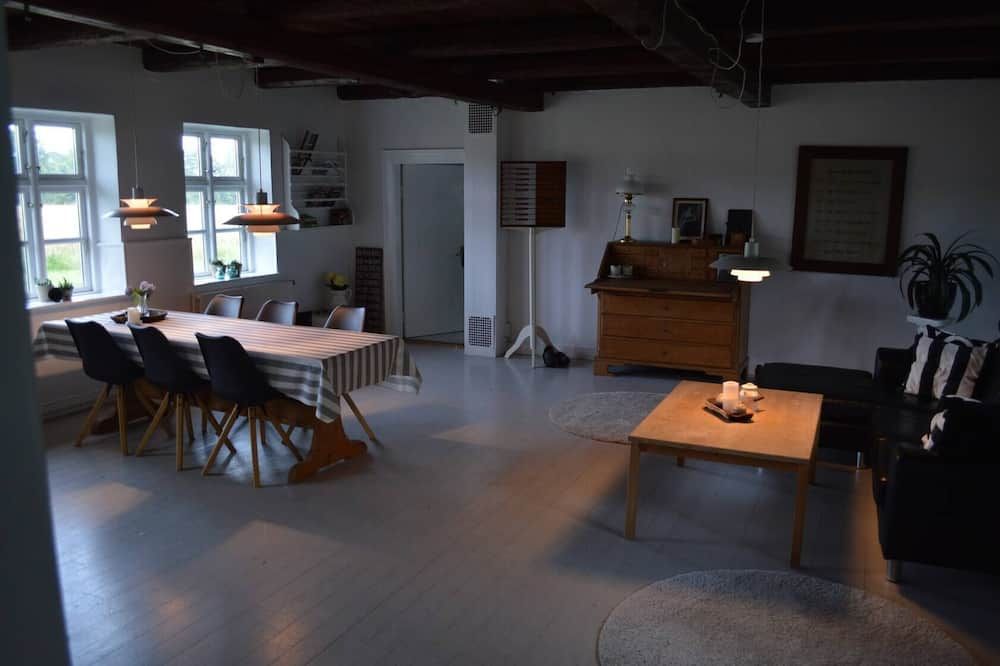Agerfeld gl. skole - Holstebro - Comedor