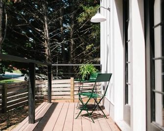 Stylish Belmont Studio: Walk to Downtown Mall - Charlottesville - Balcony