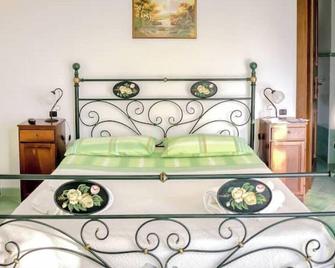 B&B La Giara Maratea Sea view room - Maratea - Habitación