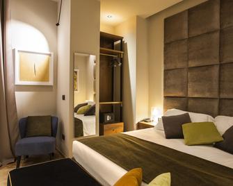 Triviho Hotel - Rome - Bedroom