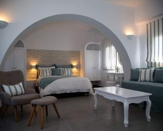 Villa Renieris in Imerovigli, Santorini - Thera - Bedroom