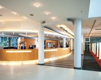 Dorint Hotel Potsdam - פוטסדאם - דלפק קבלה