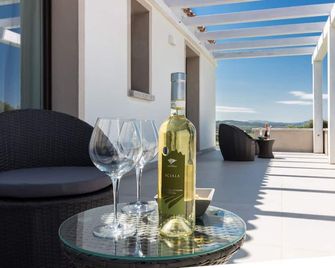 B&B Naracheddu Elite - Santa Teresa Gallura - Balkon