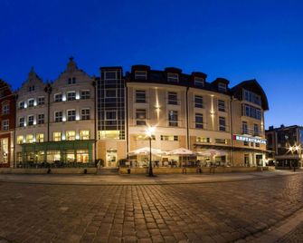 Focus Hotel Premium Elblag - Elbląg - Gebouw