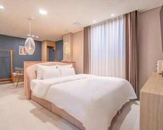 브라운도트호텔 김해시청점 - 김해 - 침실