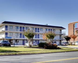 Motel 6 Washington DC - Capitol Heights - Capitol Heights - Edificio