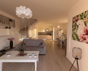 Villa Cristina - Relax - Piscina e Vista Mare - Castellammare del Golfo - Sala de estar