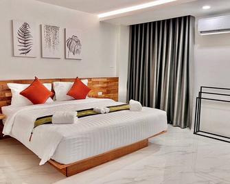 Ozone hotel khanom - Khanom - Спальня