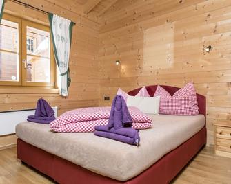 Chalet located in Tyrolean style, beautifully situated near the Achensee! - Eben am Achensee - Schlafzimmer