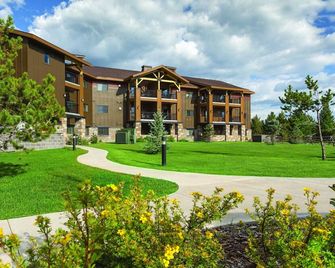 Experience true nature and wildlife up close! - West Yellowstone - Byggnad