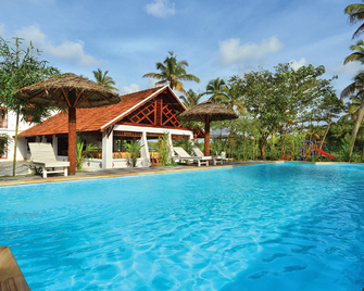 Indriya Sands - Vypīn - Pool