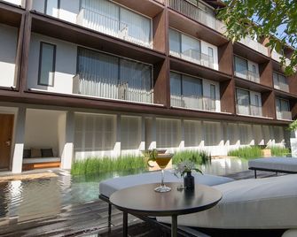 Arun Khiri Chiang Mai Hotel - Čiang Mai - Terasa