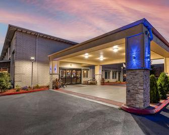 Comfort Inn and Suites Kelso - Longview - Kelso - Building