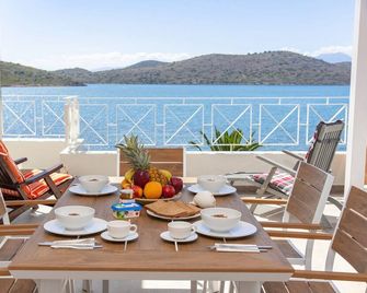 Tsifliki Beach House - Elounda - Balkon