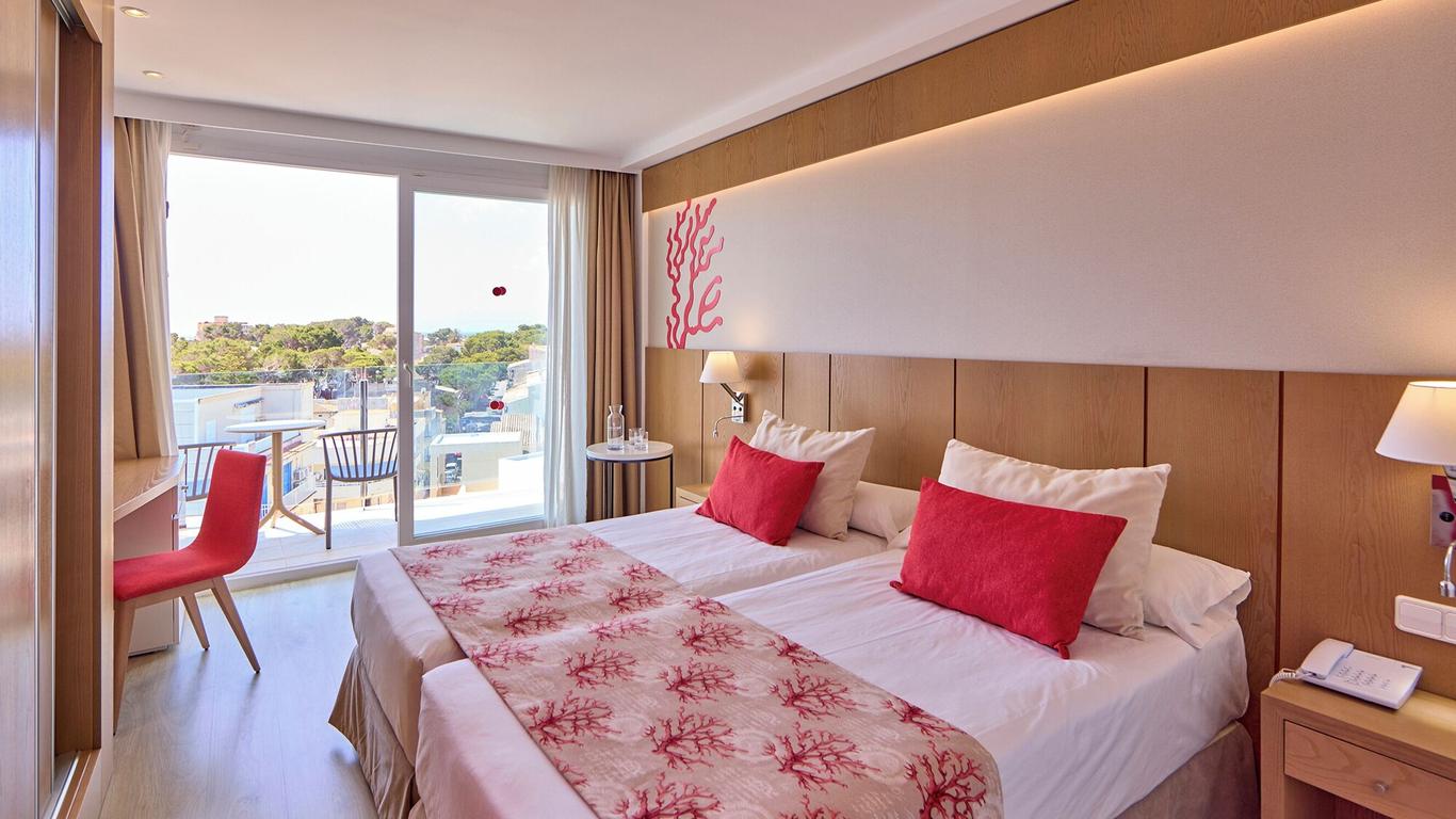 Universal Hotel Perla