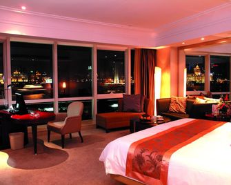 Oriental Riverside Hotel Shanghai - שנחאי