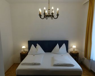 Top Hotel Kindler 20 Leoben - Леобен - Спальня