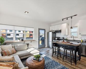 Modern Missoula Bungalow - Missoula - Sala de estar