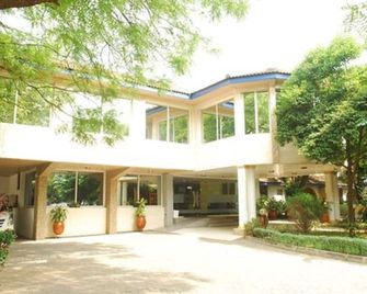 Airside Hotel - Accra - Toà nhà