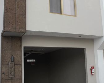 Hotel Pedregal - Nogales - Edificio