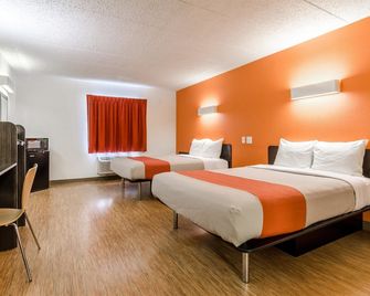 Motel 6 York Ne - York