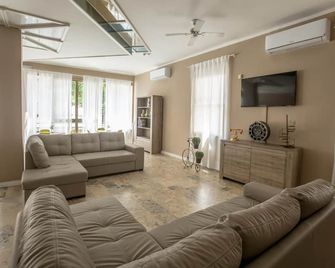C-Hotels International - Cattolica - Huiskamer