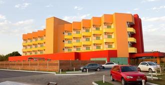 Flamboyant Suite Hotel - Porto Velho - Bygning