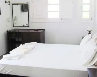 Paraporti - Folegandros - Habitación