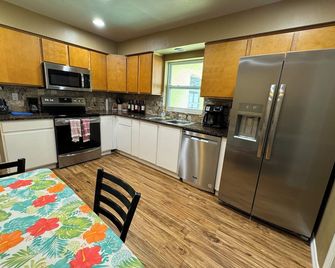 Cozy Gulf Coast Getaway - Port Richey - Phòng bếp