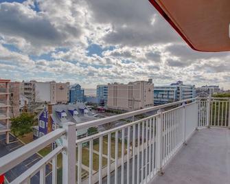 Americana Princess Suites and Condos - Ocean City - Balcony