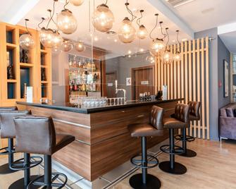 Premier Inn Stuttgart Airport - Leinfelden-Echterdingen - Bar