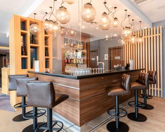 Premier Inn Stuttgart Airport - Leinfelden-Echterdingen - Bar