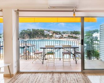 Apartment 'Llafranch Sea' with Sea View, Private Terrace and Wi-Fi - Llafranc - Balcony
