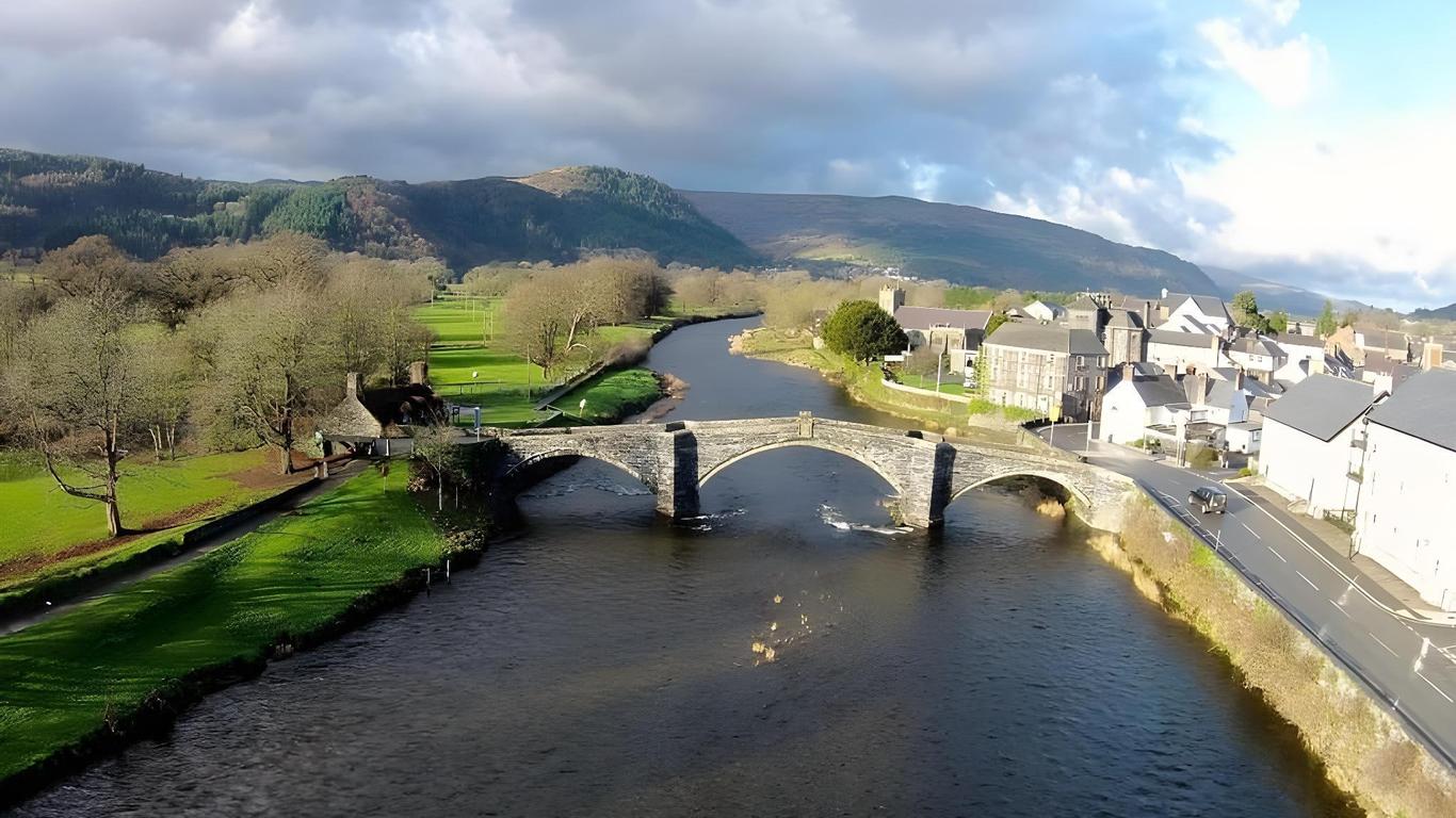 ميدوسويت هوتل