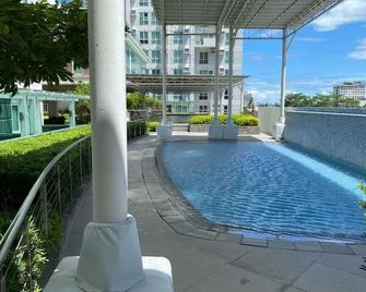 Davao Central Suites - Davao City - Havuz