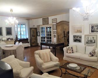 Villa Maria Sole - Revello - Living room