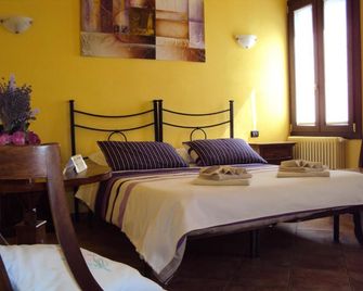 Casa di Campagna B&B La Corte Ferrara - Occhiobello - Habitación