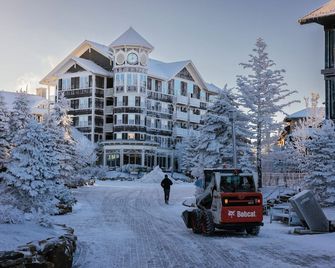 Allegheny Springs - Snowshoe - Building