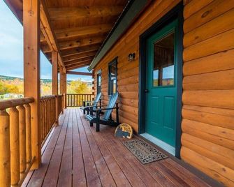 Florida Mountain Log Cabin - Florida - Balcony