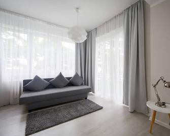 هوتل بورسزتين - سوبوت - غرفة معيشة