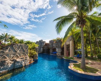 Pullman Sanya Yalong Bay Villas and Resort - Sanya - Pool