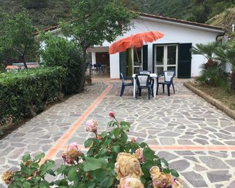 Mandel Residence by Mandel Club - Capoliveri - Terasa