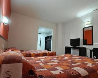 Hotel Montreal - לאון - חדר שינה